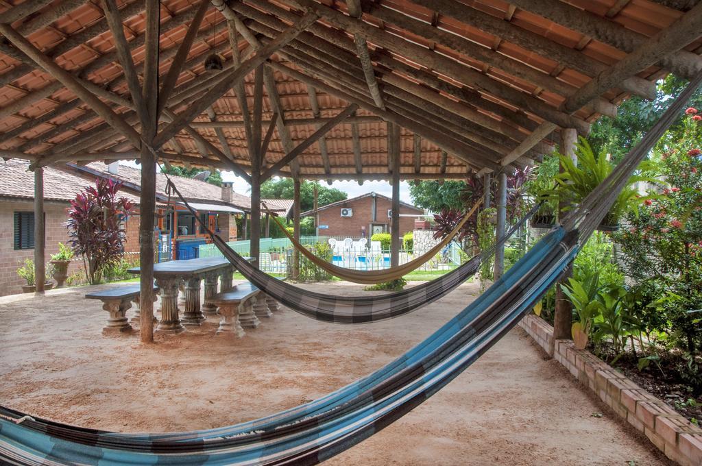 Bonito Hi Hostel E Pousada Bagian luar foto