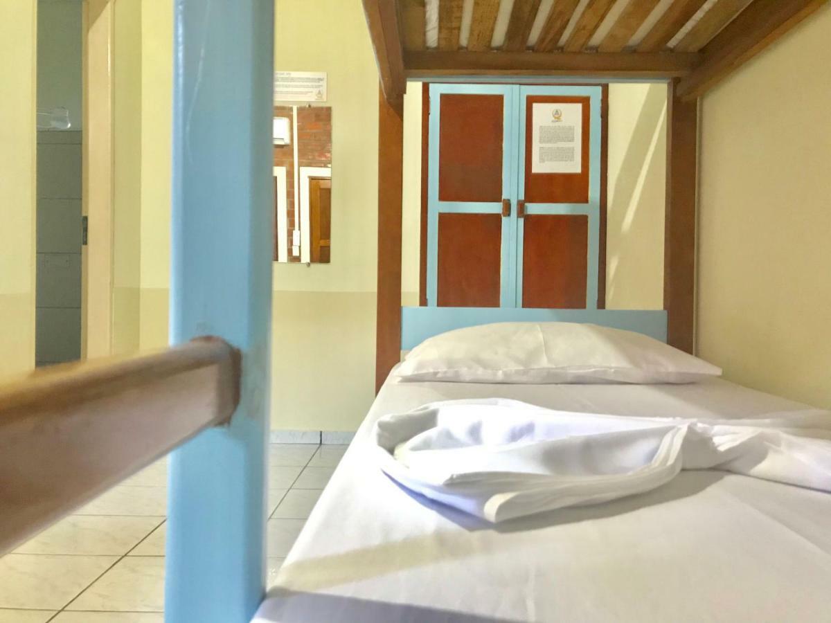 Bonito Hi Hostel E Pousada Bagian luar foto